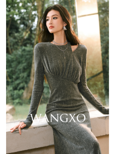 WANGXO | Đầm Xòe Co Dãn Tốt Có Kim Sa Vai Trễ Ôm Eo