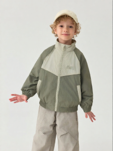Marc&Janie | Lightweight Durable Color Block Jacket