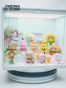 Finding Unicorn Display Box