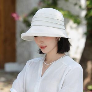 Fashionable Summer Womens Bucket Hat Sunscreen UV Protection Casual Style Cotton Material round Top Short Brim Shopping Streetwear