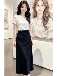 Shalldoer | Stylish Slimming White T-Shirt and Skirt Set