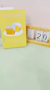 Quạt Cầm Tay Mini T11 Tốc Độ Gió Mạnh Với Màn Hình Kỹ Thuật Số Dung Lượng Pin Lâu Sử Dụng Dễ Dàng