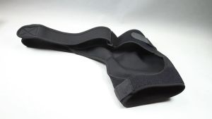 FOCANO Shoulder Brace with Pressure Pad Suitable for Both Men and Women Adjustable Shoulder Brace for Left and Right Shoulder Protect