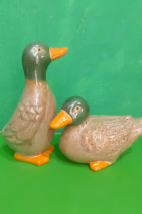 Cặp gốm vịt trang trí sân vườn