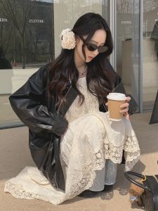 Black Leather Jacket Womens Short Casual Style 2025 New Spring Autumn Retro Small Size Motorcycle Clothes PU Material