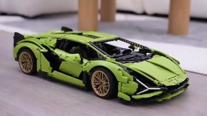 Lambor 1:8 Building Block Car toy 3696pcs Large size model gift boy toy Green Super Buildingblock Car Model COD