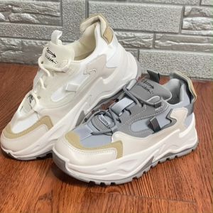 Zatanna Sepatu Sneakers Casual Wanita Korea High Premium Quality Sintetis Ukuran 37 Sampai 41 Free Kotak 1152