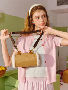LeSportsac | Imitation Suede Plush Autumn Winter Shoulder Bag