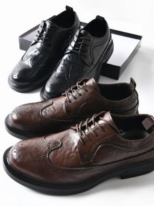 New American Style Leather British Style Floral Carving Soft Bottom Breathable High End Business Casual Shoes for Men Spring Autumn