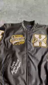 Jaket Baseball Leather Sintetis A512: Desain Stylish & Nyaman