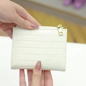 2024 Ví Nữ Mới Ví Tiền Lẻ Da Mềm Vân Cá Sấu Ví Thời Trang Ngắn Có Khóa Kéo Đa Chức Năng