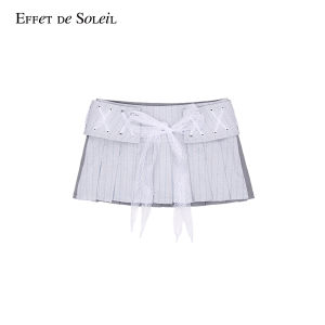 Lace Bow Pleated Mini Skirt