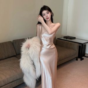 GUZILIAN | Elegant Shoulder-off Satin Evening Dress Backless