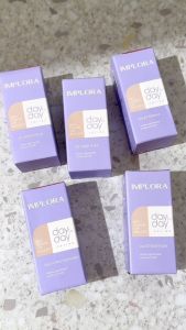 Implora Day To Day Lip Bullet I Pewarna bibir yang melembabkan