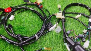 สายไฟ สายไฟชุดกลาง สายไฟเรือนไมล์ ของแท้เบิกศูนย์ HONDA Wave125i สายไฟเวฟ125iปลาวาฬ ปี2015-2017 รุ่นสตาร์ทเท้า 32100-KYZ 37224-KYZ