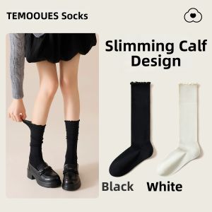 Floral Lace Slim Fit Medium Length Cotton Socks