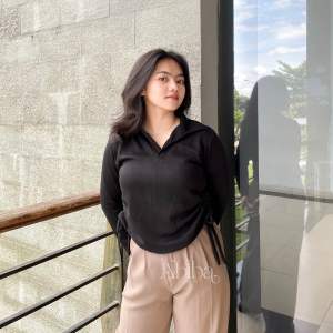Polo Crop Serut / Crop Serut Kerah Wanita / Abiba Fashion Store