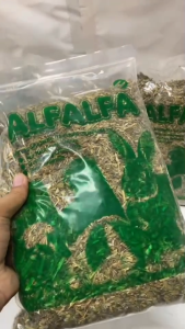 หญ้าอัลฟาฟ่าสับ Alfalfa All Natural ร่อนฝุ่นละเอียด เขียว ใบเยอะ ( 500G.-1KG )