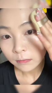 Foundation Pemutih & Kontrol Minyak 30g