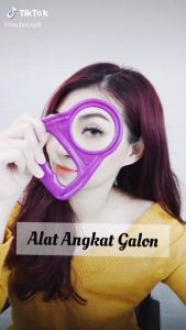 Alat Bantu Angkat Galon Air Minum Galon Holder / Pengangkat Galon / Alat Untuk Angkat Galon MURAH TERBAIK TERMURAH TERBARU SUPPLIER IMPORTIR DISTRIBUTOR BEST SELLER PRODUK TERBAIK TERLARIS NEW HOT ITEM IMPOR IMPORT