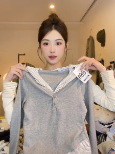 Korean Gray Stripe Splicing V-Neck Long Sleeve Womens Irregular Color Block Fake Two-Piece Layered T-Shirt Spring Autumn New Style