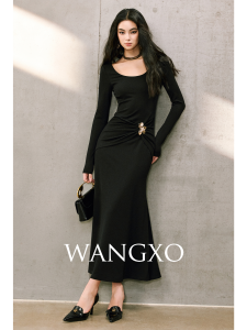 WANGXO | Đầm Ôm A-Line Đính Kim Cương Lệch Dây Glitter Lụa Tự Chọn Ghim Kim Loại