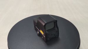 【Shipping From Manila+COD】100% Original 551 Optic Scope Sight Green Red Dot Reflex Sight Tactical Optical Sight For 20mm Mount