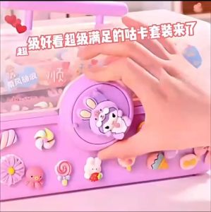 🌸ชุดอุปกรณ์งานฝีมือ DIY🌸 ของเล่นสร้างสรรค์ ชุดทําพวงกุญแจ ของเล่นชุดสติกเกอร์ กาวครีม 30ml*8 ที่ทำพวงกุญแจ ชุดวัสดุแฮนด์เมด diy พวงกุญแจเรซิ่น สติ๊กเกอร์ กาวครีม ของเล่นเด็กผู้หญิง