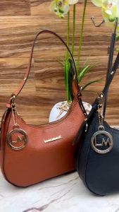Tas Wanita Locamode Cabite free Paperbag