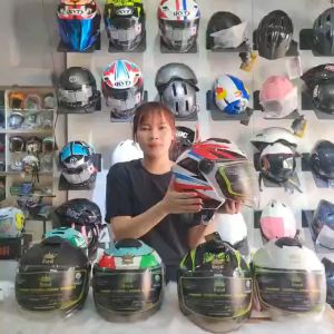 Nón bảo hiểm 3/4 Xh01 1 kính tem Thitipong