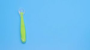 GUK Sendok Bayi Silikon Makan Bayi Silikon Sendok Makan Bayi Lentur BPA free B08 COD