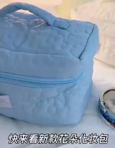 Tas Kecantikan Premium Warna Pastel & Fluffy Lucu: Tips Memilih dan Menggunakannya
