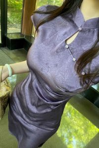 ชุดเดรสจีนฤดูใบไม้ผลิและฤดูร้อนแบบแขนกุดหรูหรา เดรสยาวคลุมเข่าแบบจีนย้อนยุค ทรงเอเข้ารูป สำหรับผู้หญิง