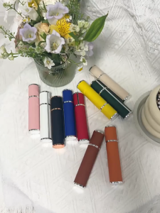 12ml Leather Perfume Atomizer Bottle Refillable Sprayer Fine Mist Empty Portable Travel Cosmetic Bottle Container