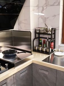 Kitchen stainless steel oil stopper Foldable kitchen oil splash guard wall plate Heat shield Removable cover