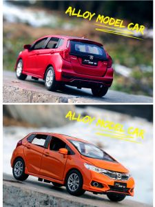 1:28 Honda Fit Six-Door Song Alloy Car Model Artificial Huilishengguang Boy Car Toy