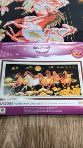 Tranh thêu 3D Mã Đáo Thành Công ngựa nền đen 150x71 cm (Tranh Ngựa đẹp Chưa thêu)