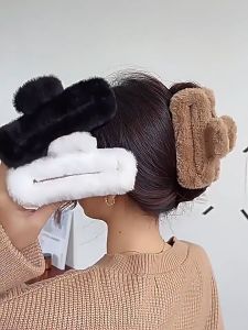 *READY STOCK AT MALAYSIA*Korean New Coffee Color Hairpin For Women 14cm Large Hair Shark Clip High-grade Plush Hair Pin Headdress Penyepit Rambut 发夹