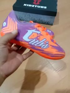 Paket Komplit Sepatu Futsal Anak Usia 6-10 Tahun