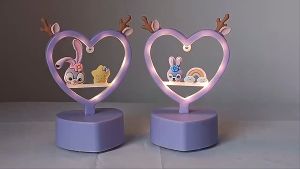 3D โคมไฟตั้งโต๊ะ 20 แรกกับหัวใจ โคมไฟอะคริลิค ไฟห้องนอน หรือไม่กดไว้ 20