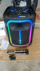 15 นิ้ว ลำโพงล้อลาก 9000 W ไมค์ลอย=2ตัว ปิด-เปิดได้ รุ่น KG-058 ผ้าอนามัยสีดำ