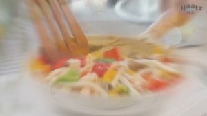 Nồi phủ gốm chống dính thành cao đáy từ SEKA HAATZ size 20cm dung tích 2.2l dùng mọi loại bếp nồi nấu đa năng