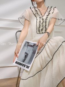Bộ Áo Sơ Mi Tay Ngắn Viền Nếp Nhăn Elegance và Chân Váy