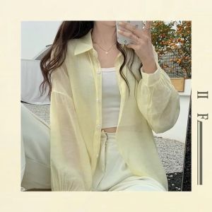 LHMoonlight มาแรง เสื้อคลุมสีพื้นแฟชั่นสำหรับผู้หญิง เนื้อผ้าบางเบา มีกระดุมหน้าสามารถติดเพื่อเปลี่ยนลุคได้ตามต้องการ รีบไปตำไปเป็นเจ้าของกันได้