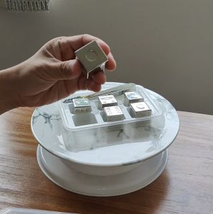 Stainless Steel Dice Whiskey Chiller Cubes  - Set of 4 - Whiskey Stone / Whisky Stones [Made For Drinkers]