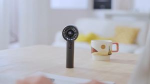 Mini fan 100-level strong wind LED display portable handheld desktop adjustment rechargeable small electric fan F06/F08