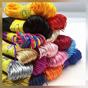 20เมตร2.5มมสีผสมไนลอนสีดำผ้าซาตินหางหนูจีนสายไหม Macrame ถักด้วยลูกปัด