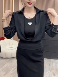 เสื้อเชิ้ตคอโปโลสีดำหลวมๆ สไตล์ฝรั่งเศส เสื้อเชิ้ตสองชิ้นปลอม แฟชั่นสตรีท เสื้อผ้าทำงาน ลำลอง เสื้อผ้าทำงาน