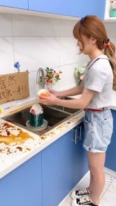 Sambungan Kran Flexible Irit Air & Anti Splash Shower: Solusi Unik untuk Kamar Mandi Anda