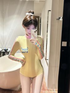 2025 New Long Sleeve Monokini Surfing Suit Womens Summer Dopaamine Color Series Sunscreen Slimming Diving Suit Vacation